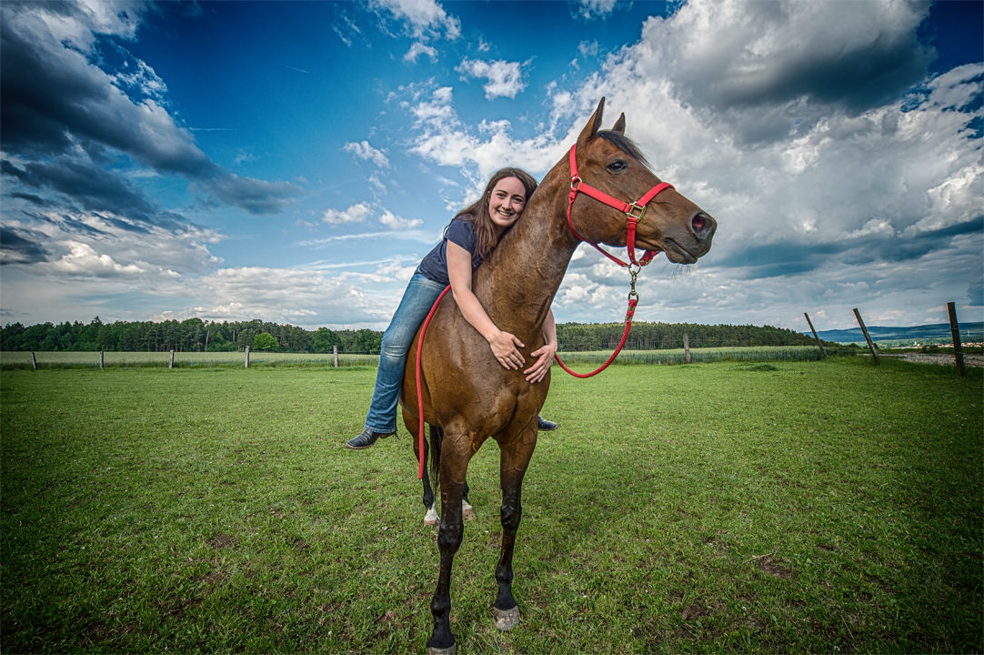 D4N_2106HDR